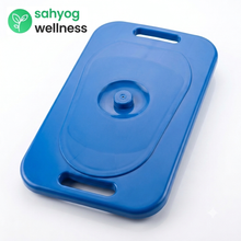 Load image into Gallery viewer, Sahyog Wellness Unisex Polypropylene Bed Pan with Lid, Portable Bedpan for Men and Women, Personal Hygiene and Patient Care Accessory, Blue